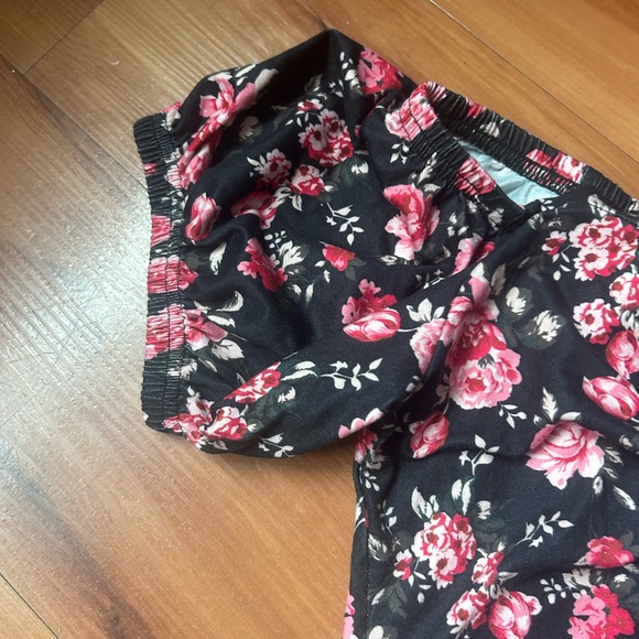 SHEIN Black Floral Off-Shoulder Dress - Picture 3 of 7